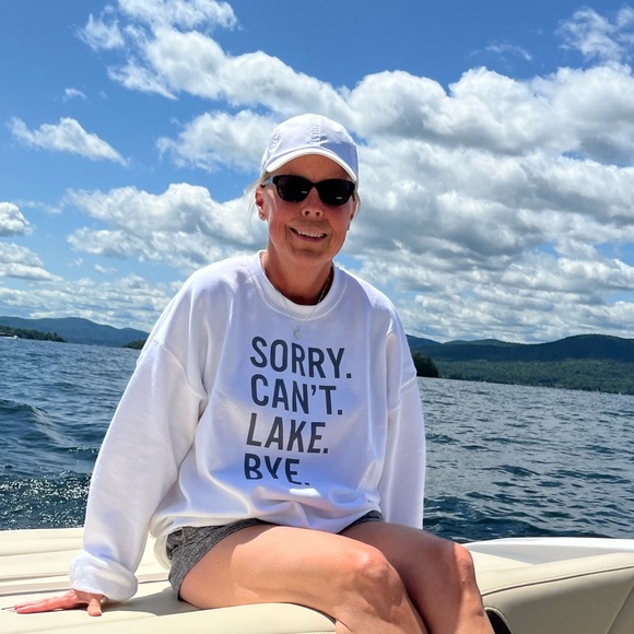 Meet your Posher, Robin - Picture 2 of 6